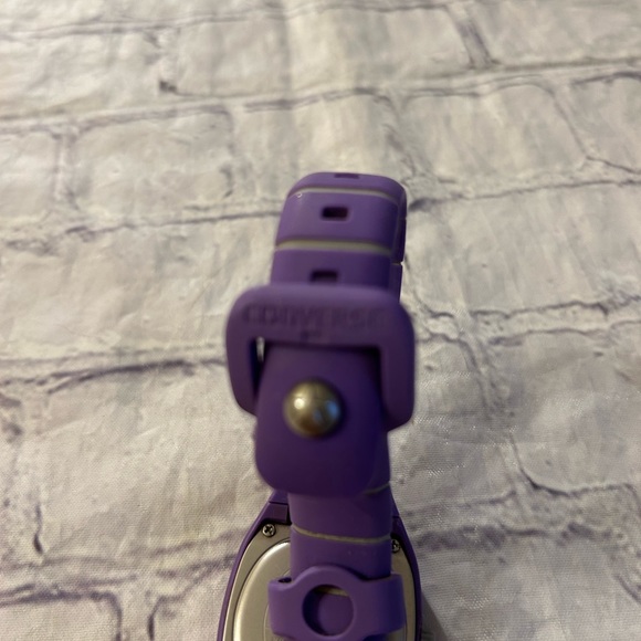 CONVERSE QUARTZ MOVEMENT PURPLE SILICONE STRAP WATCH - Picture 8 of 10